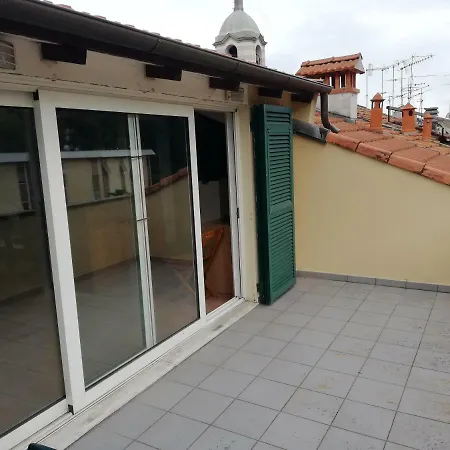 La Soffitta Di Maria Apartment